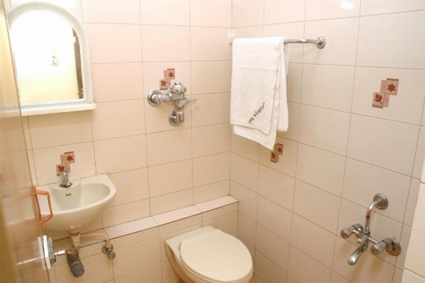 Aditya Inn image 12